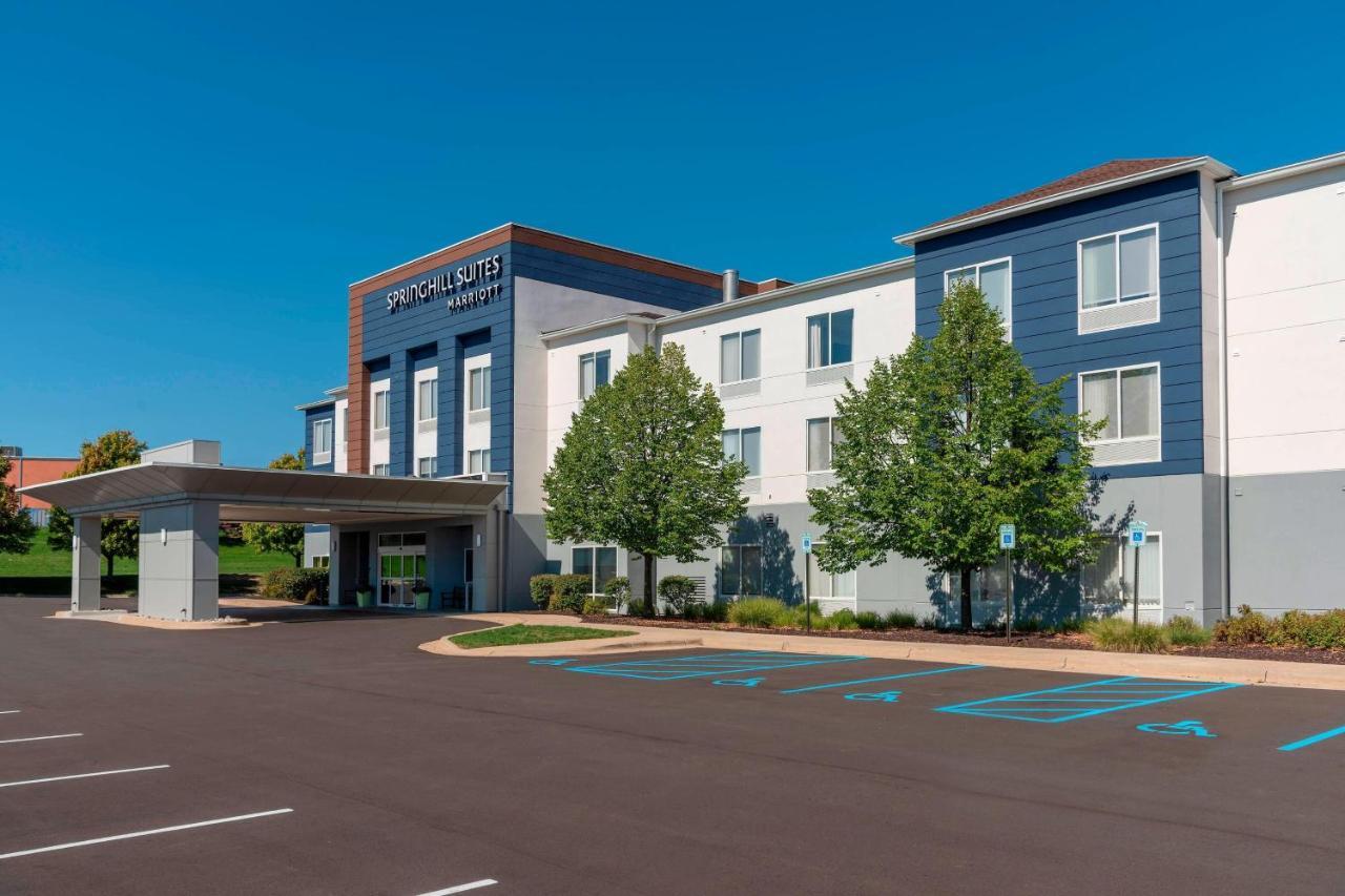 Springhill Suites Grand Rapids North Exterior photo
