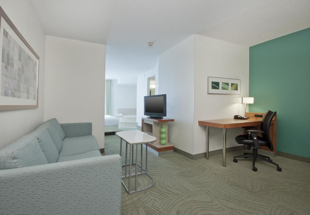 Springhill Suites Grand Rapids North Exterior photo